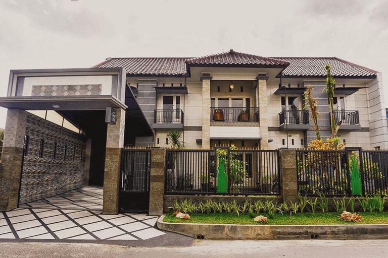 OYO Life 2399 Gerbera House - Kos Putri, Malang