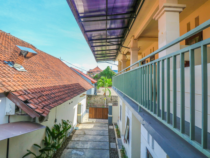 Others 4, OYO 2178 Merthan House, Badung