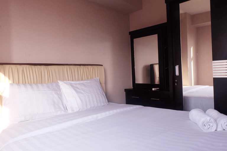 2 BR Kalibata Apartment With Sofa Bed Near Shopping Center By Travelio, Jakarta Selatan