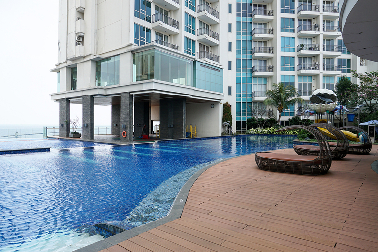 Sport & Beauty 3, Comfortable and Homey 1BR Apartment at Ancol Mansion By Travelio, Jakarta Utara