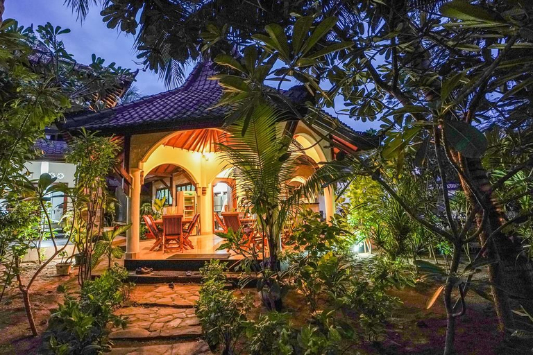 Exterior & Views 2, Martas Hotel Gili Trawangan, Lombok