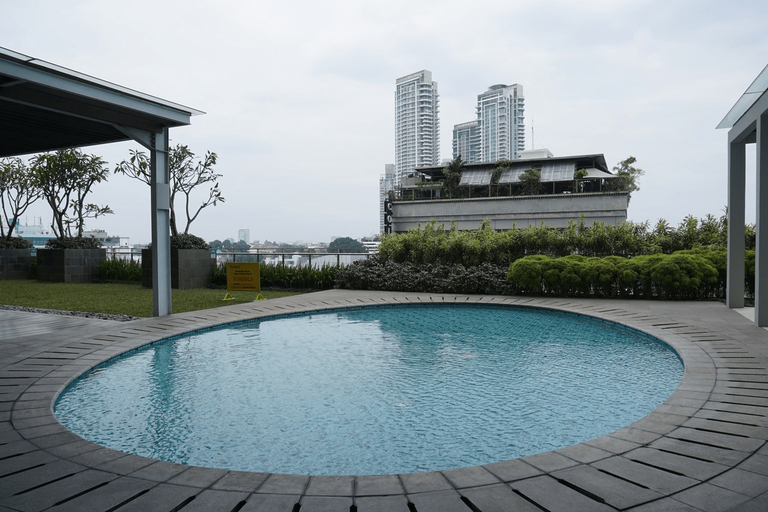Sport & Beauty, Elegant 1BR Apartment at Kemang Mansion By Travelio, South Jakarta