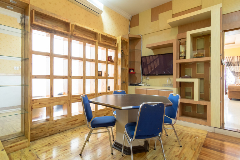 Others 5, OYO 619 Naufal Guest House Syariah, Medan