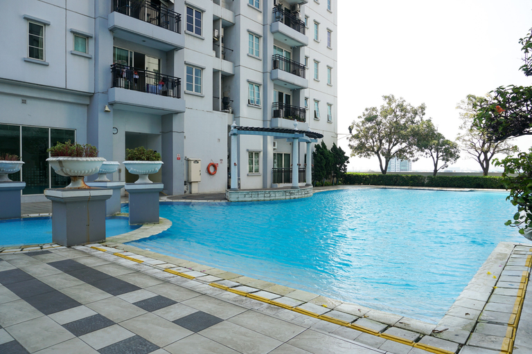 3BR Penthouse at MOI Kelapa Gading Square Apartment By Travelio, North Jakarta