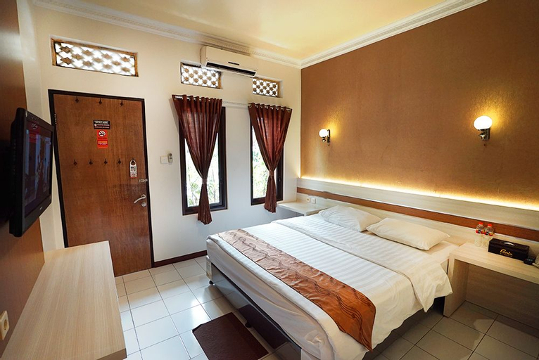 Bedroom 4, Patria Plaza Hotel, Blitar