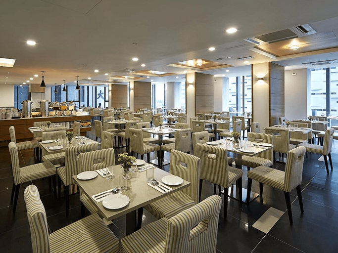 Hotel Transit Kuala Lumpur - Food & Drinks