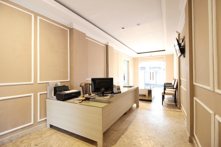 Others 5, RedDoorz near Stadion Manahan Solo, Solo