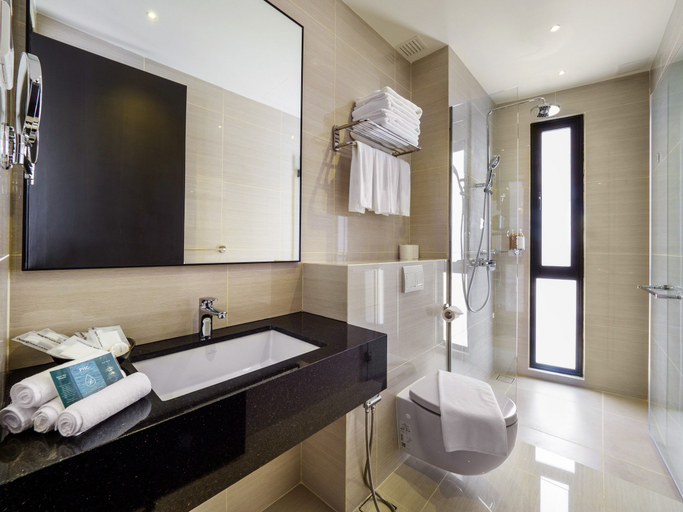 Bathroom 3, Hutton Central Hotel Managed by The Ascott Limited, Penang Island