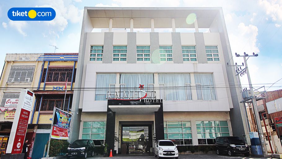 Exterior & Views 1, Ramedo Hotel Makassar, Makassar