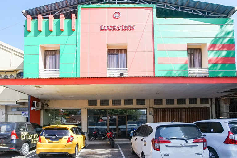 Hotel Lucky Inn Manado, Manado
