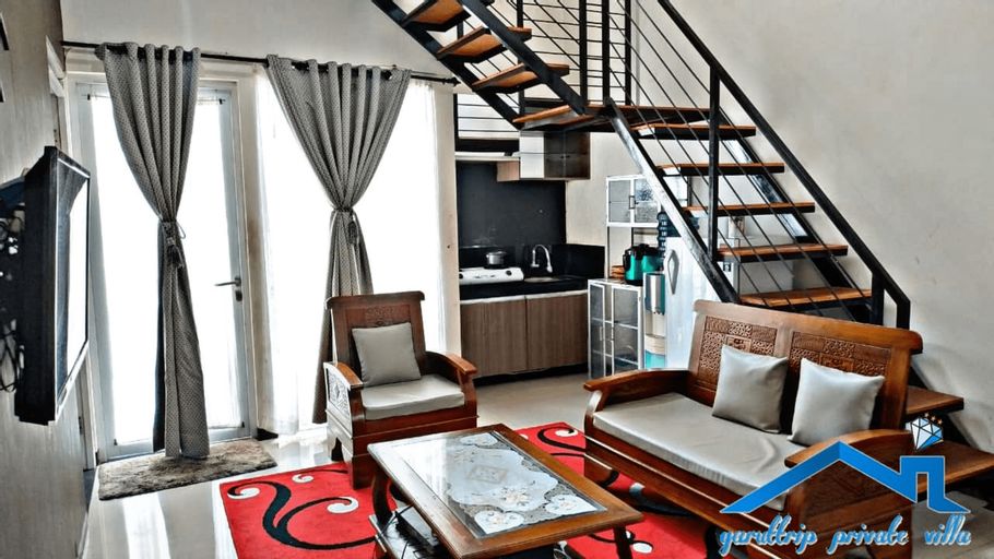 Garut trip Private Villa (A2), Garut