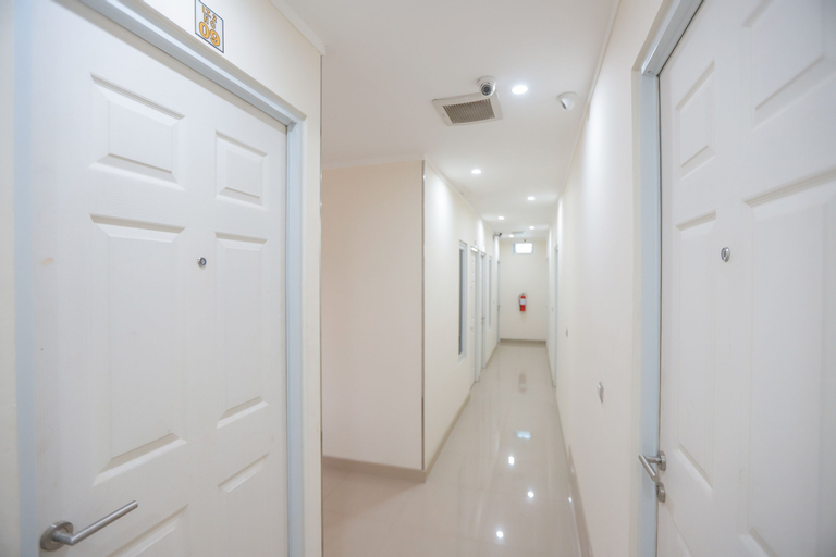 OYO 387 Alfa Guesthouse, South Tangerang