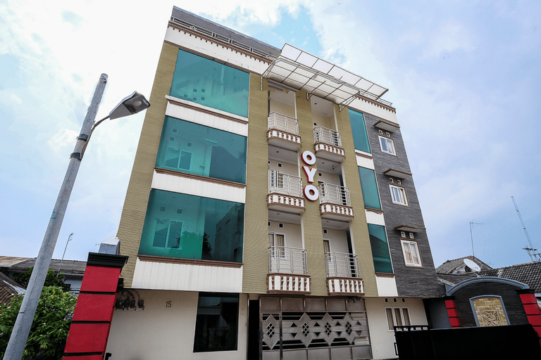 OYO 294 Andrea Residence Syariah, Medan