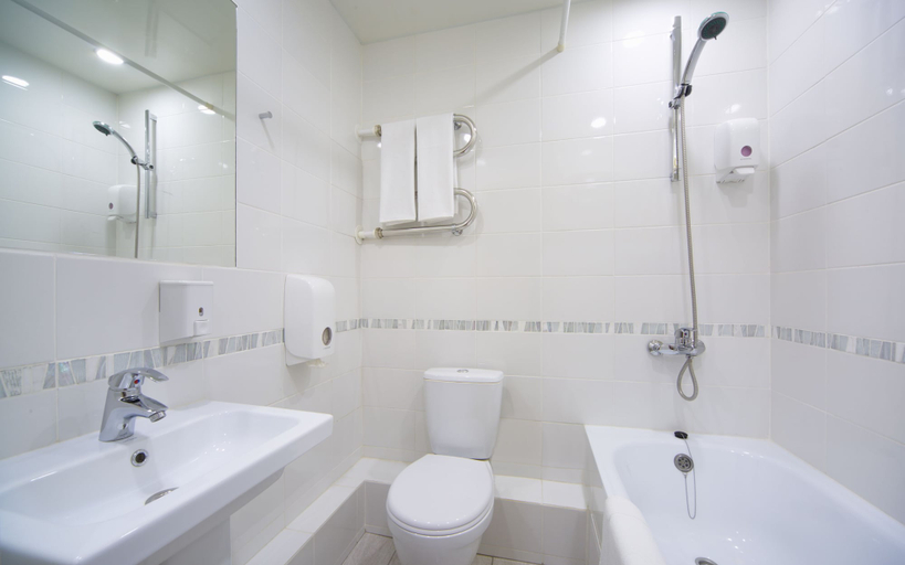 Bathroom 4, A Hotel Brno, Novousmanskiy rayon