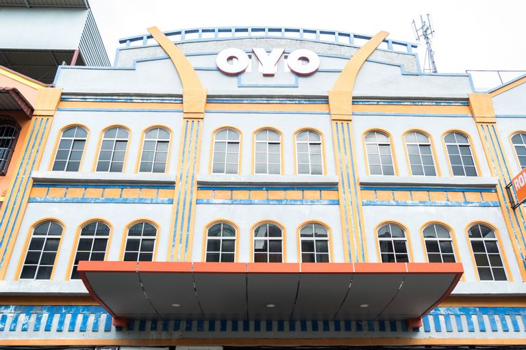 OYO 664 Romance Hotel, Batam
