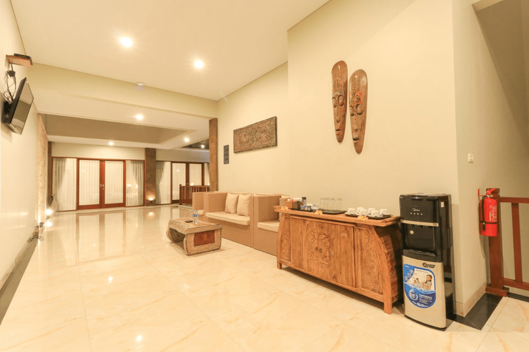 Public Area 3, Villa Linda 2, Denpasar