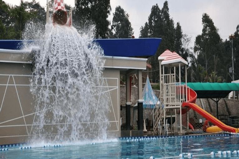 The Jhons Aquatic Resort, Cianjur