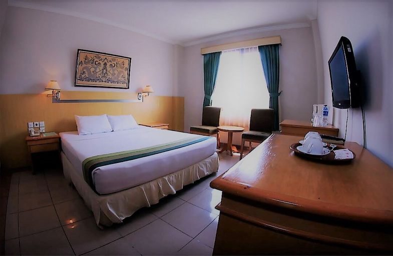 Bedroom 3, Zamrud Hotel & Convention Cirebon, Cirebon