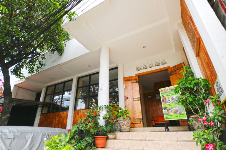 Kuta Bed & Breakfast PLUS, Badung