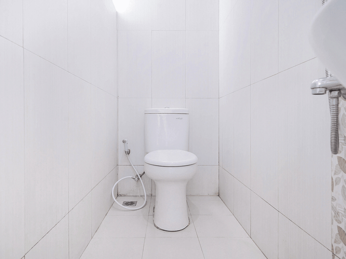 Bathroom 5, Tibrae Homestay Syariah, Bandung