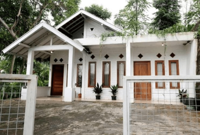 Exterior & Views 1, Ruru House 109 Bandung, Bandung