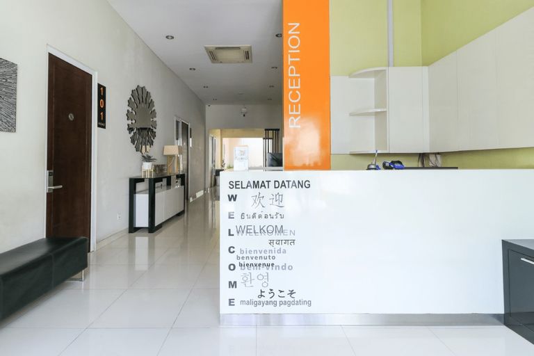 Others 1, HOME Guesthouse, Surabaya
