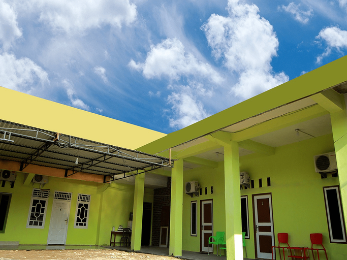 Exterior & Views 2, OYO 2585 Sherren Guest House, Lubuklinggau