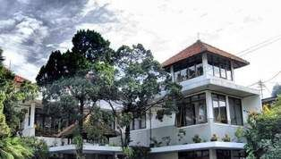 Hotel Gegerkalong Asri, Bandung