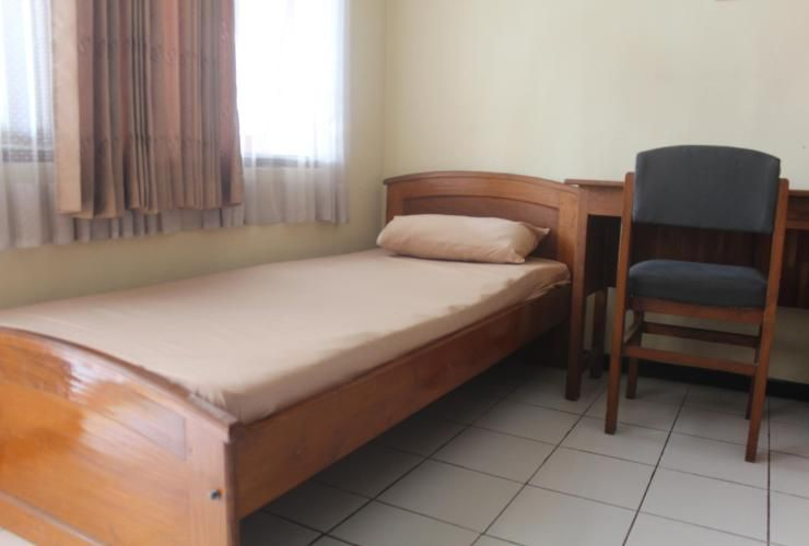 Bedroom 3, Guest House Eboni Madiun, Madiun