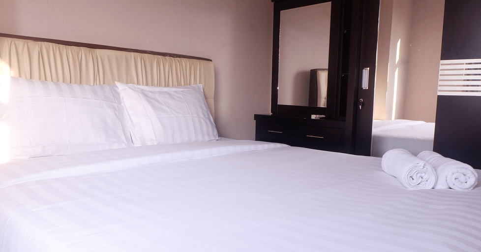 2 BR Kalibata Apartment With Sofa Bed Near Shopping Center By Travelio, Jakarta Selatan