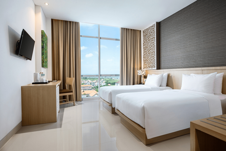 Hotel Santika Gresik, Gresik
