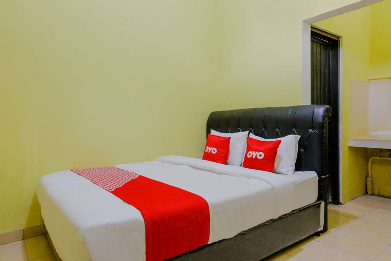 OYO 1784 Hj. Aniek Residence, Madiun