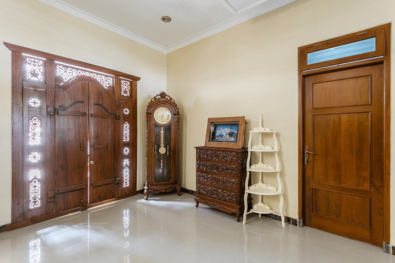 Sport & Beauty, RedDoorz Syariah near Exit Toll Banyumanik Semarang, Semarang