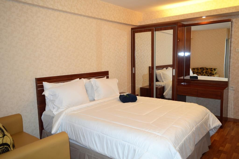 Roomku Bassura Jakarta, East Jakarta