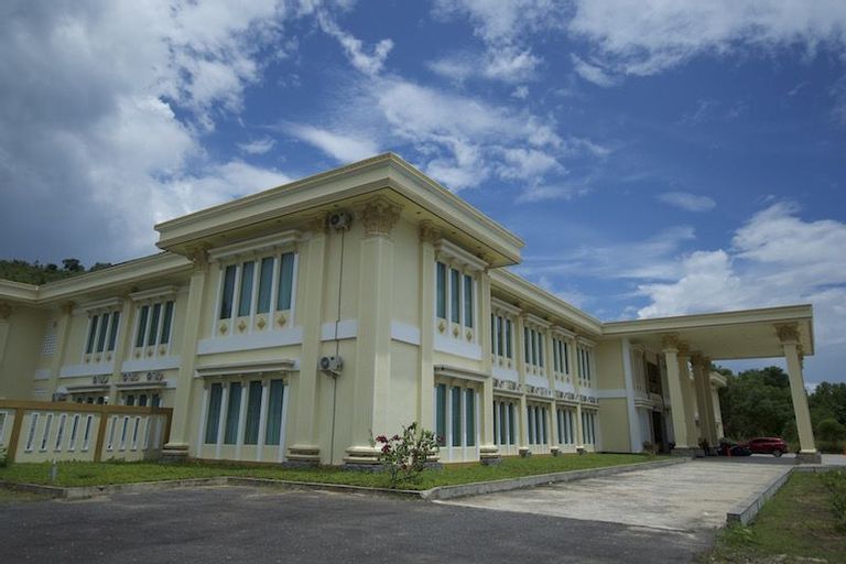 Bajau Bay Hotel & Resort, Singkawang