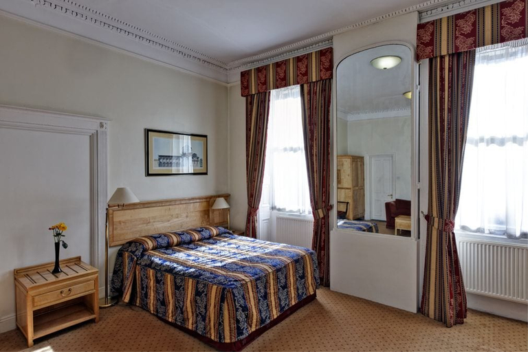 Bedroom 3, Grange Lancaster, London