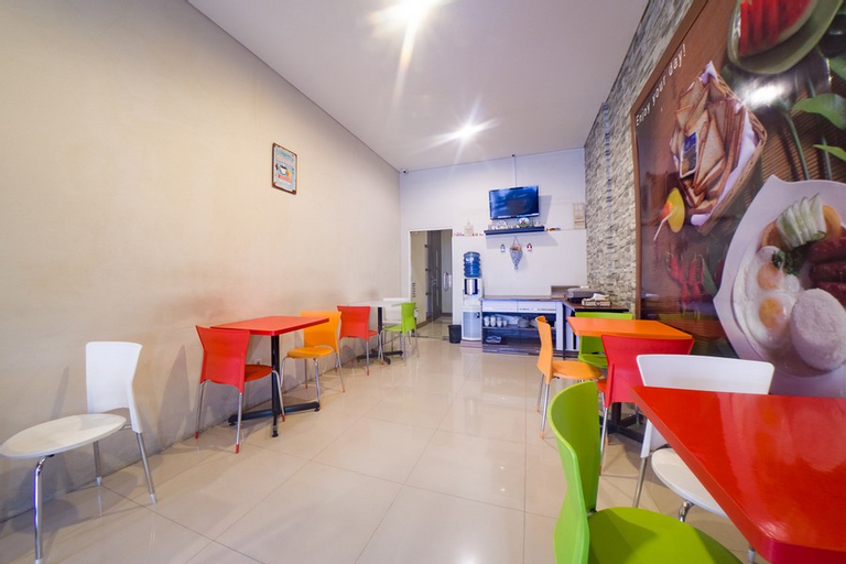 RedDoorz @ Budget Hotel Ambon, Ambon