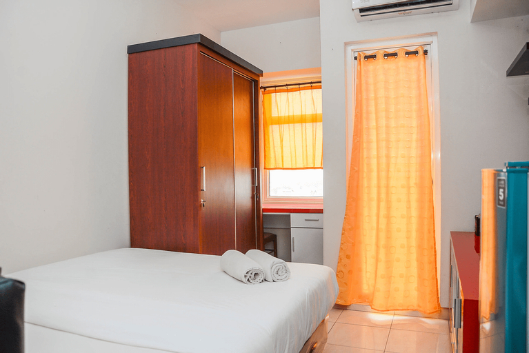 Bedroom 5, Homey Studio at The Springlake Summarecon Bekasi By Travelio, Bekasi