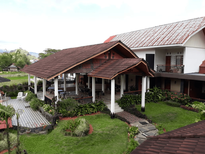 Exterior & Views 2, Toraja Torsina Hotel, Tana Toraja