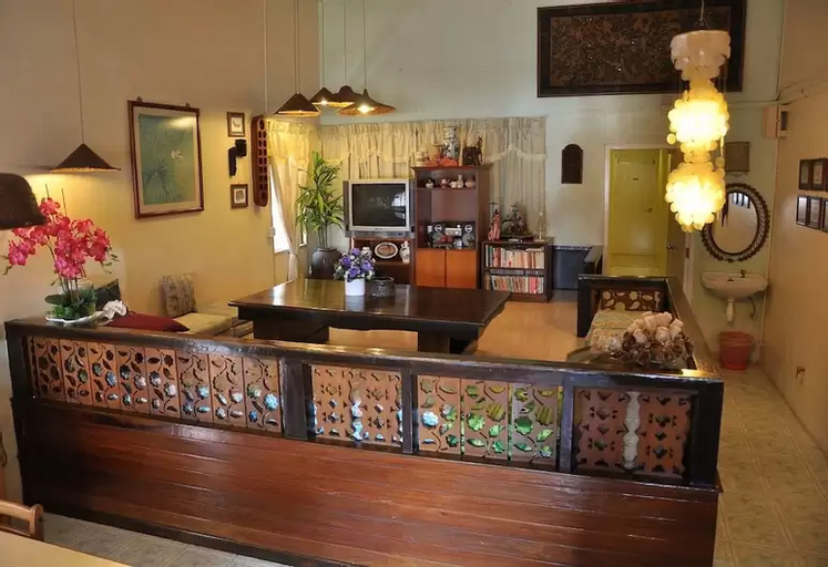 Others 2, Travellers Lodge (Hotel Johan 2), Malacca City