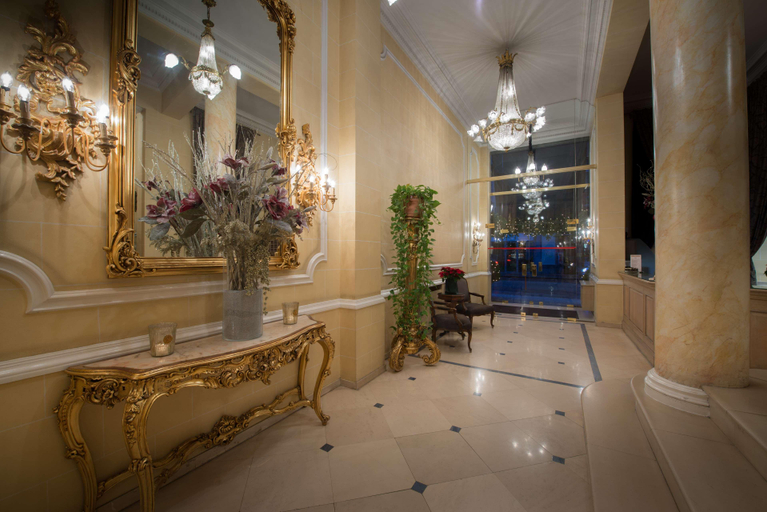 Public Area 4, Hotel Manos Stephanie, Bruxelles