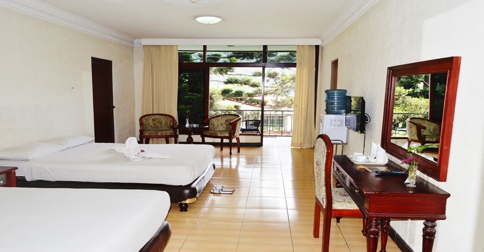 Hotel Bukit Indah Puncak, Bogor