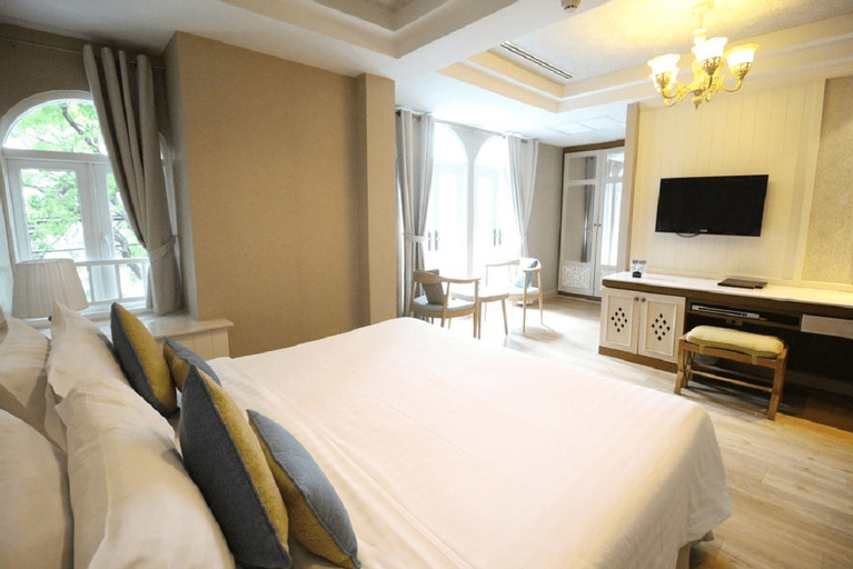 Salil Hotel Sukhumvit Soi 8, Khlong Toey