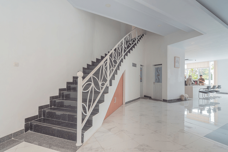 Public Area 3, RedDoorz Syariah @ Villa Grand Mutiara Tasikmalaya, Tasikmalaya
