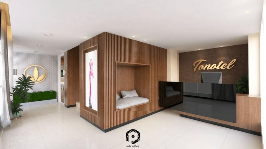 Tonotel Hotel Semarang, Semarang