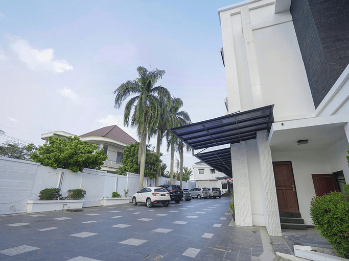 OYO 1282 Feodora Airport Hotel, Palembang