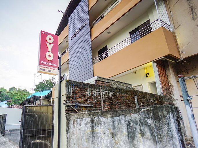 Exterior & Views 2, SUPER OYO 1838 COZY Home, Manado