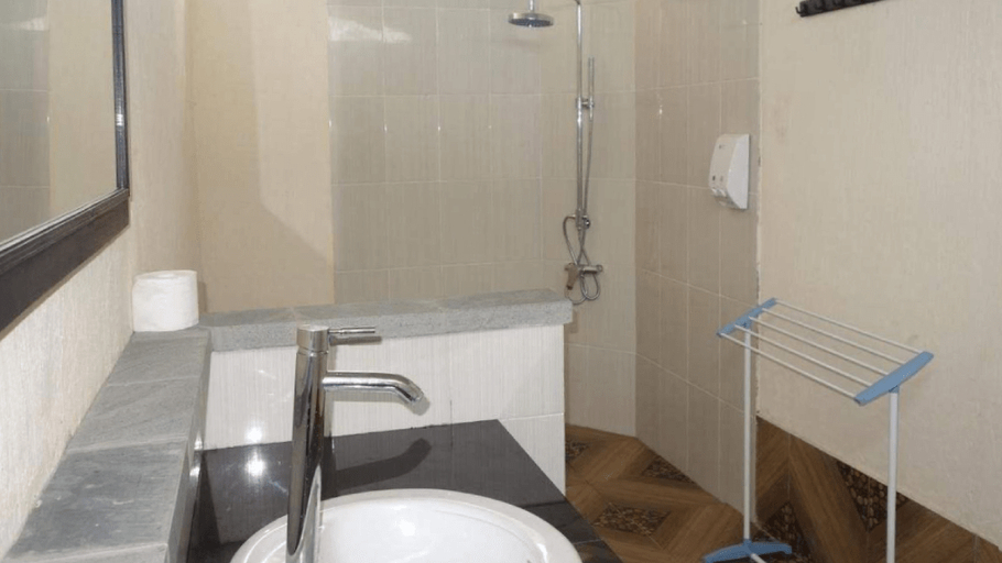 Bathroom 4, Cliff Park Lembongan, Klungkung