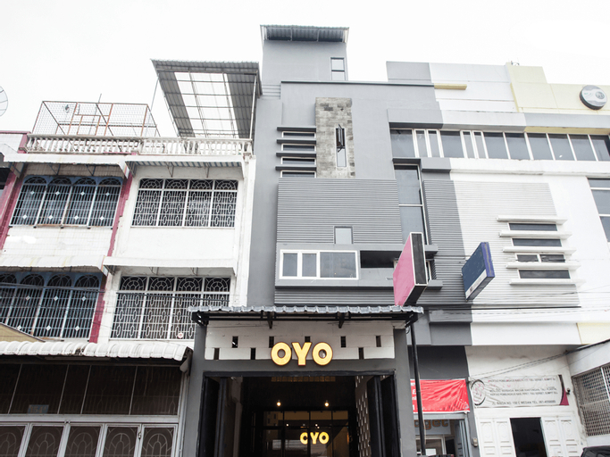 Exterior & Views 2, OYO 2147 Mono Guest House, Medan