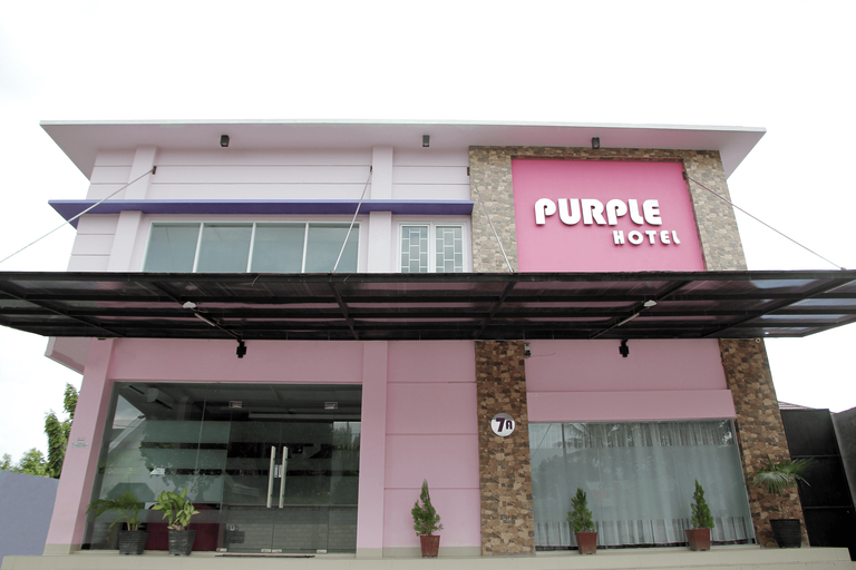 OYO 1138 Purple Hotel, Palu